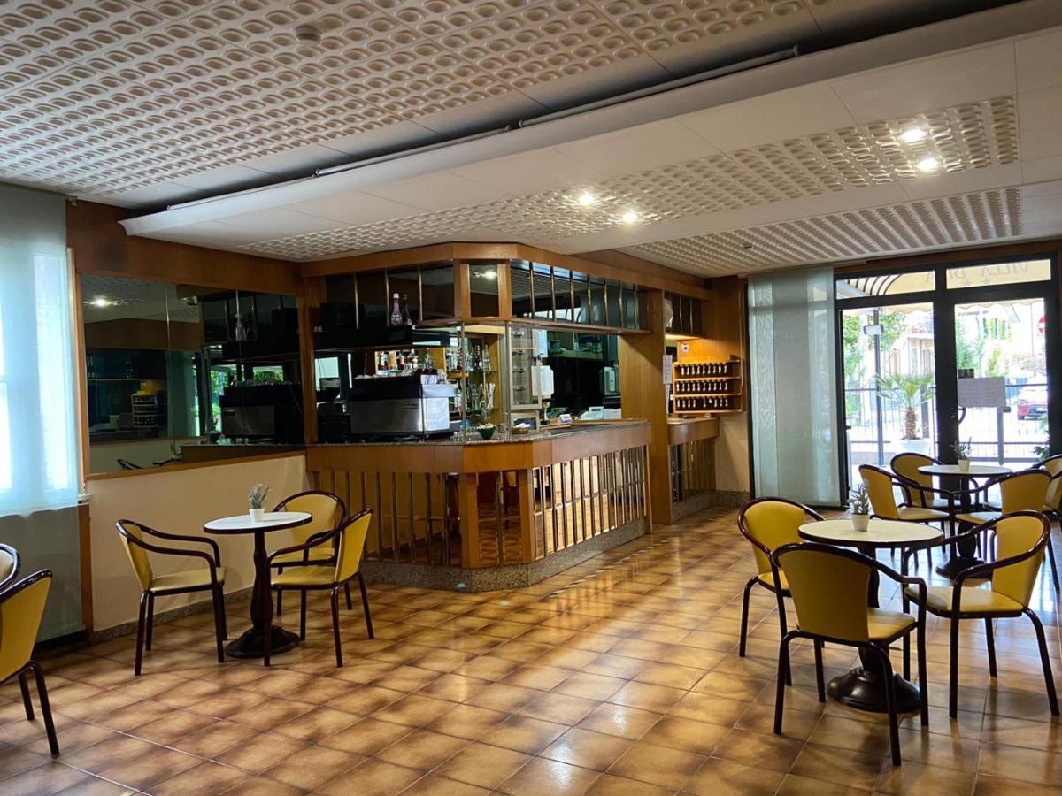 Hotel Villa Dina Rimini Buitenkant foto
